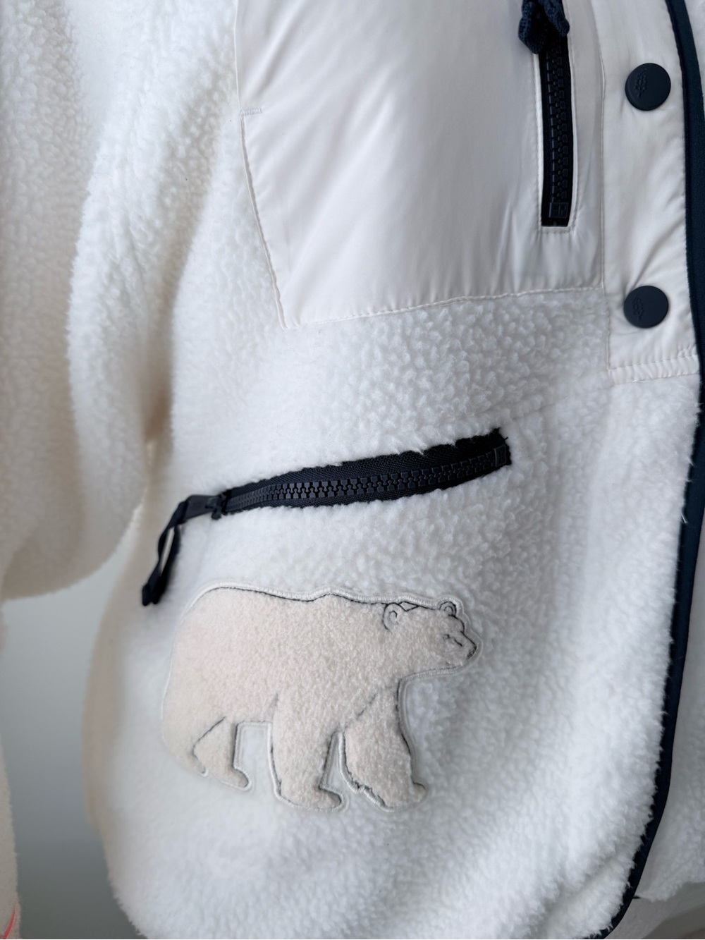 Free People Hit the Slopes Patch Fleece Jacket with Navy Trim- NWOT - Picture 6 of 15